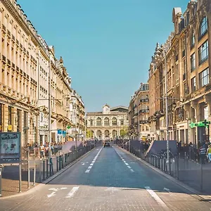  Appartement Cosy Sur La Prestigieuse Rue Faidherbe, A Deux Pas De La Gare Flandre